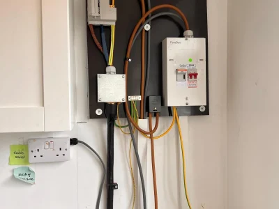 Commercial-Electricians-in-Islington Experienced commercial electricians in Islington for offices, shops, and industrial properties