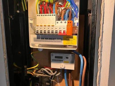 Electrical-Services-in-Hackney Certified electricians providing electrical services in Hackney area